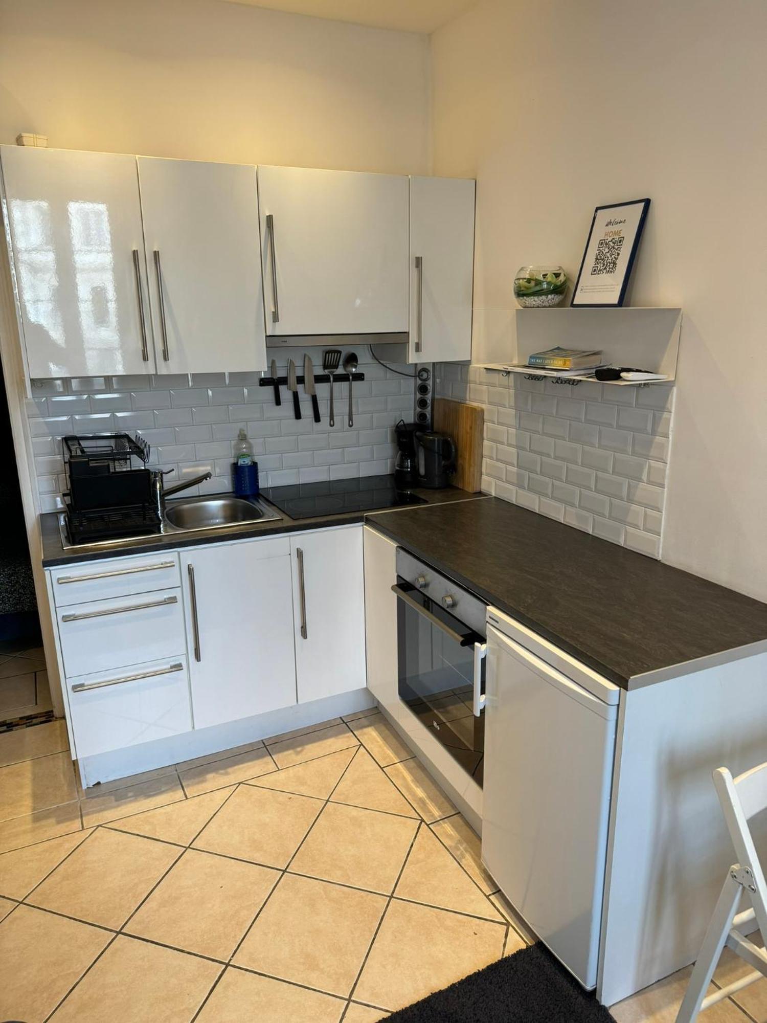 Freshly Tastefully Renovated Apartments In Heart Of Old Antibes Bagian luar foto
